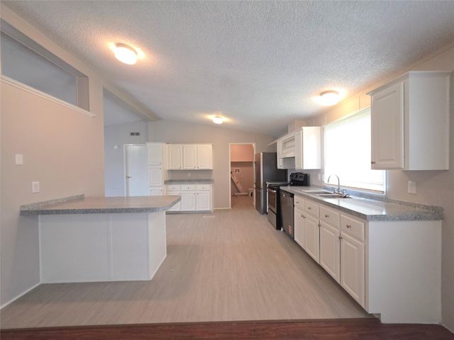 13024 Falling Oak Drive, Willis, TX 77318