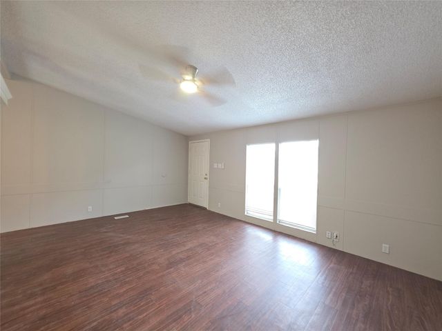 13024 Falling Oak Drive, Willis, TX 77318