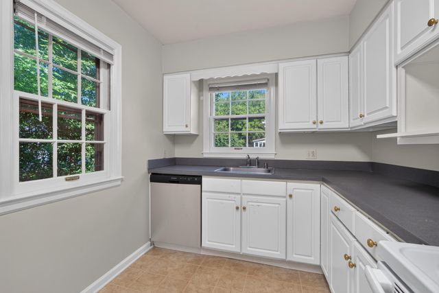 1928-1930 Fontaine Road, Lexington, KY 40502