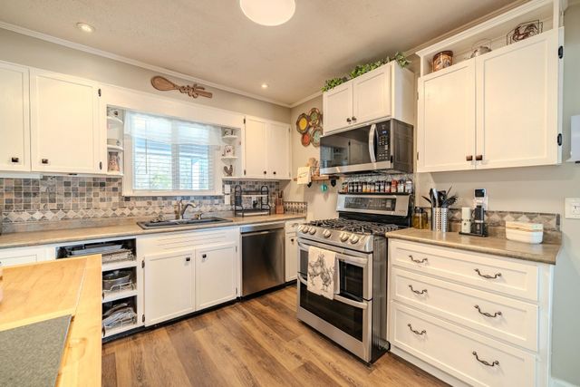 865 PICKETT RD, Stantonville, TN 38379