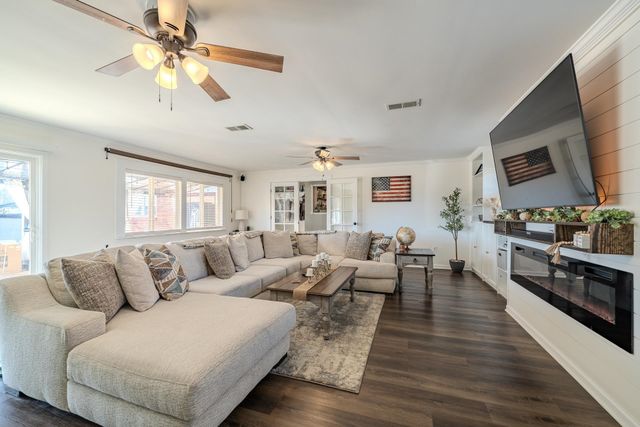 865 PICKETT RD, Stantonville, TN 38379