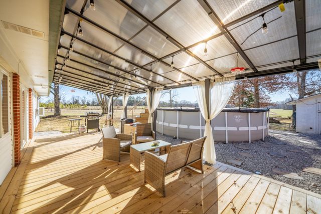 865 PICKETT RD, Stantonville, TN 38379