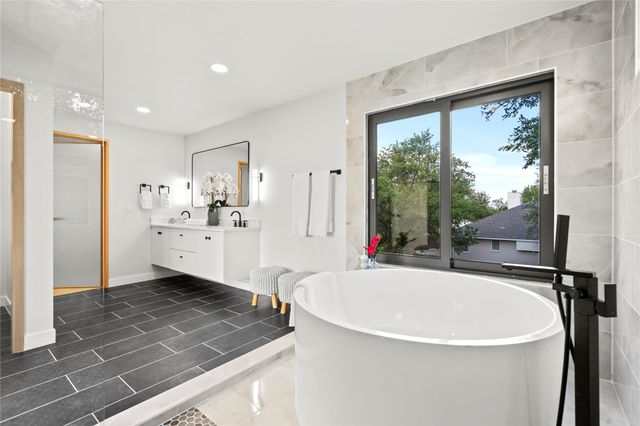 10701 Scotland Well DR, Austin, TX 78750