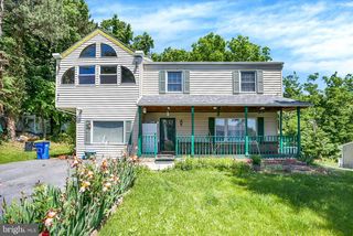 552 ORIOLE CT, Harrisburg, PA 17111