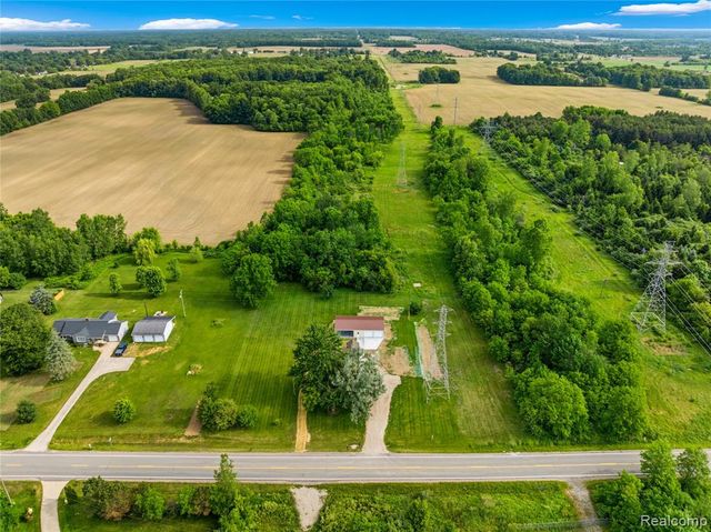 3241 E Frances Road, Clio, MI 48420