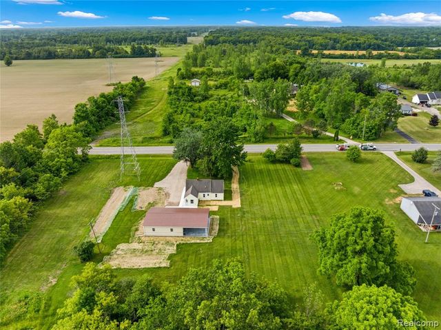 3241 E Frances Road, Clio, MI 48420