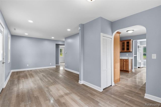 3241 E Frances Road, Clio, MI 48420