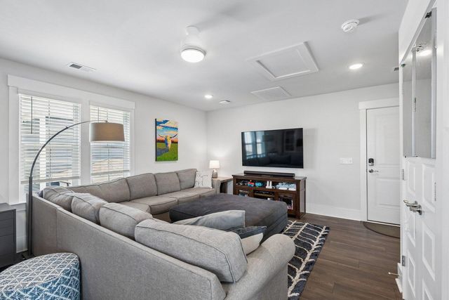 509 Enclave Lane, Summerville, SC 29486