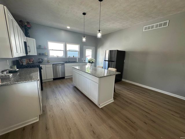 1307 19TH STREET, Bedford, IN 47421