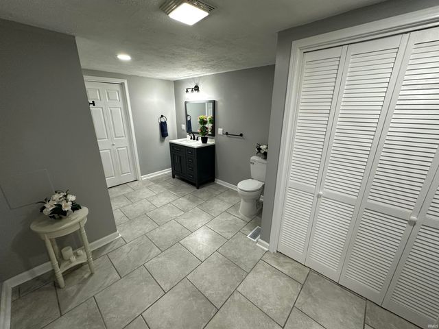 1307 19TH STREET, Bedford, IN 47421