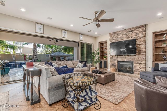 3801 E BIRCHWOOD Place, Chandler, AZ 85249