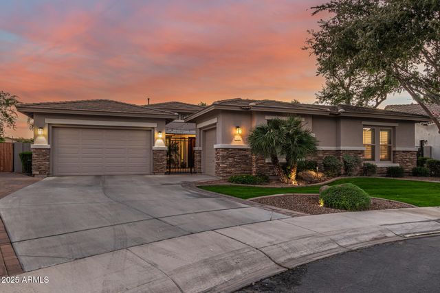 3801 E BIRCHWOOD Place, Chandler, AZ 85249