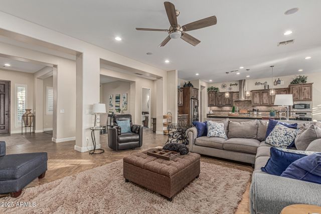 3801 E BIRCHWOOD Place, Chandler, AZ 85249