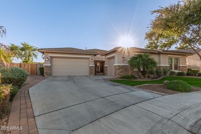 3801 E BIRCHWOOD Place, Chandler, AZ 85249