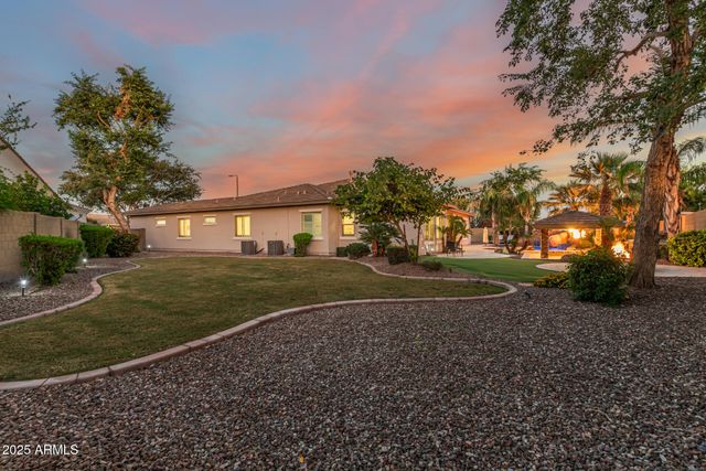 3801 E BIRCHWOOD Place, Chandler, AZ 85249