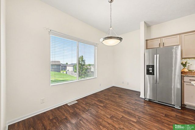 16313 Browne Street, Omaha, NE 68116