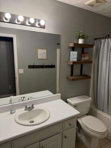 75 Indian Springs Drive, Jefferson, GA 30549