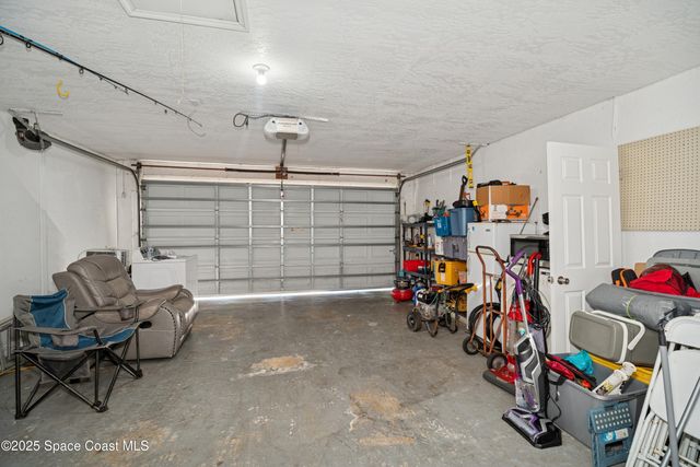 254 Emerson Drive NW, Palm Bay, FL 32907