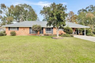 206 N Locksley Drive, Lafayette, LA 70508