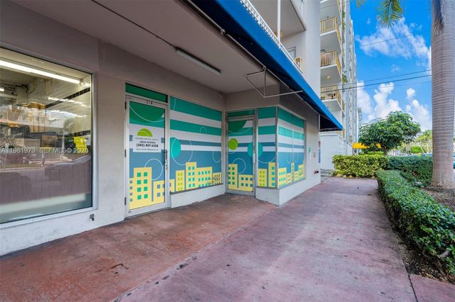 1300 Lincoln Road C1B, Miami Beach, FL 33139