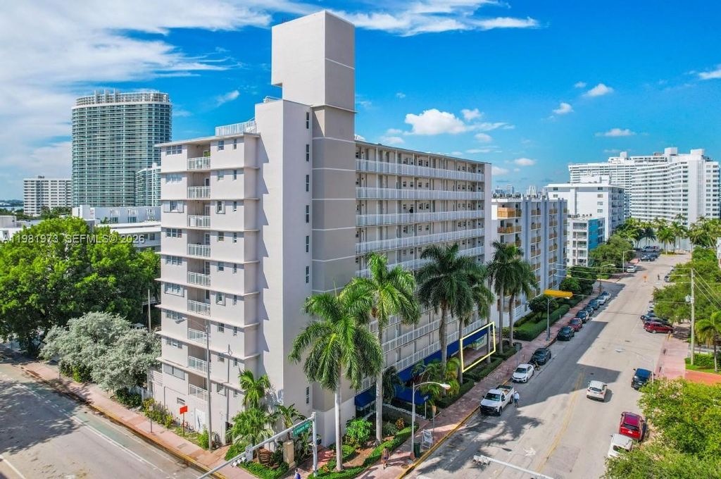 1300 Lincoln Road C1B, Miami Beach, FL 33139