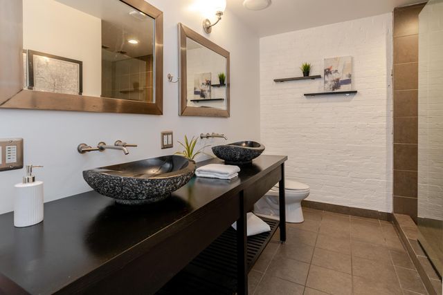 225 N 4th Street, 303, Columbus, OH 43215