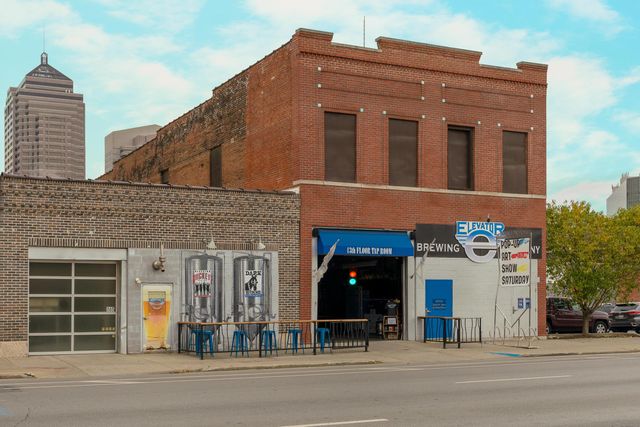 225 N 4th Street, 303, Columbus, OH 43215