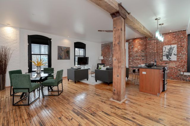 225 N 4th Street, 303, Columbus, OH 43215