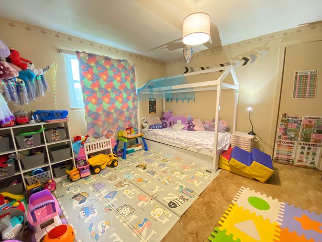 6066 State Road 60 W, Mitchell, IN 47446