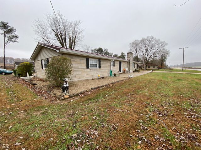 6066 State Road 60 W, Mitchell, IN 47446