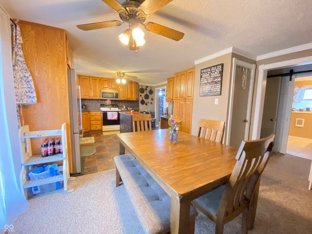 6066 State Road 60 W, Mitchell, IN 47446