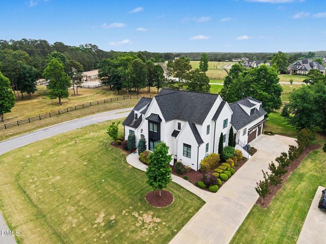 17 Stella Court, Clayton, NC 27527