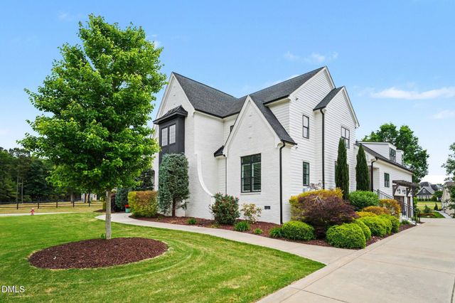 17 Stella Court, Clayton, NC 27527