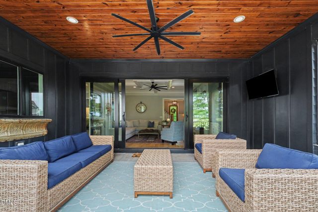 17 Stella Court, Clayton, NC 27527