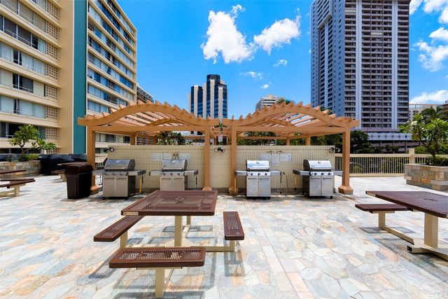 445 Seaside Avenue 2506, Honolulu, HI 96815