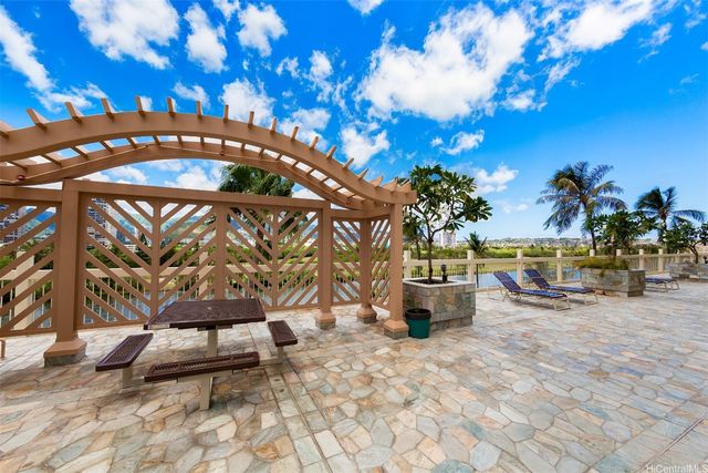 445 Seaside Avenue 2506, Honolulu, HI 96815