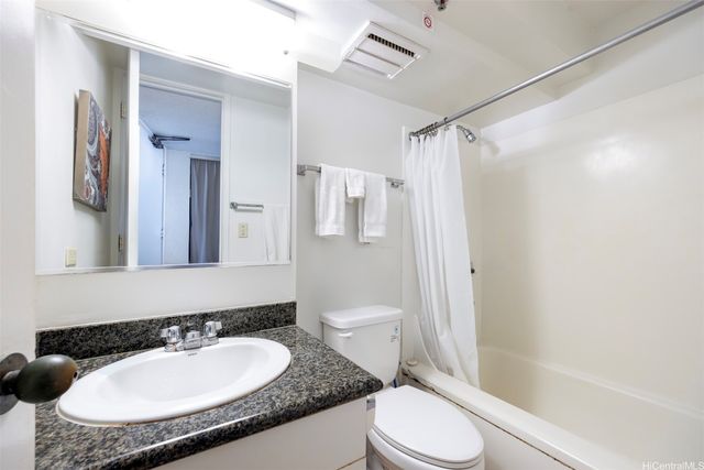 445 Seaside Avenue 2506, Honolulu, HI 96815