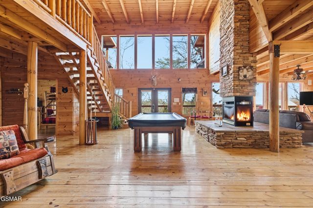 1707 Ridgecrest Drive, Sevierville, TN 37876