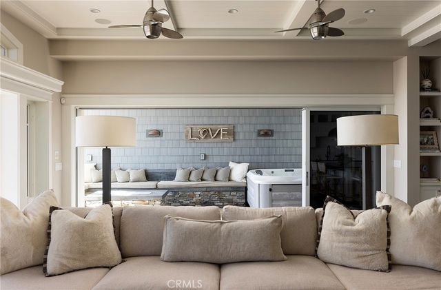 1880 N El Camino Real 17, San Clemente, CA 92672