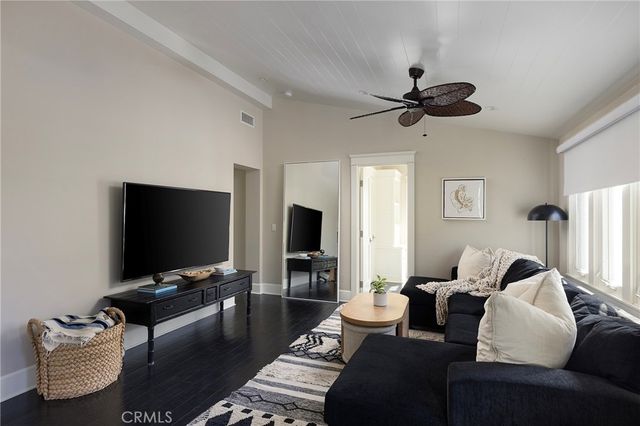 1880 N El Camino Real 17, San Clemente, CA 92672