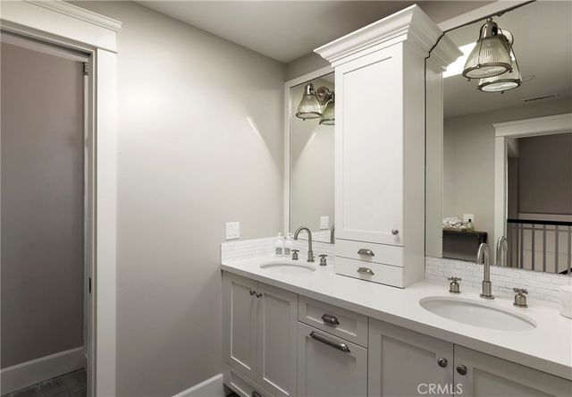 1880 N El Camino Real 17, San Clemente, CA 92672