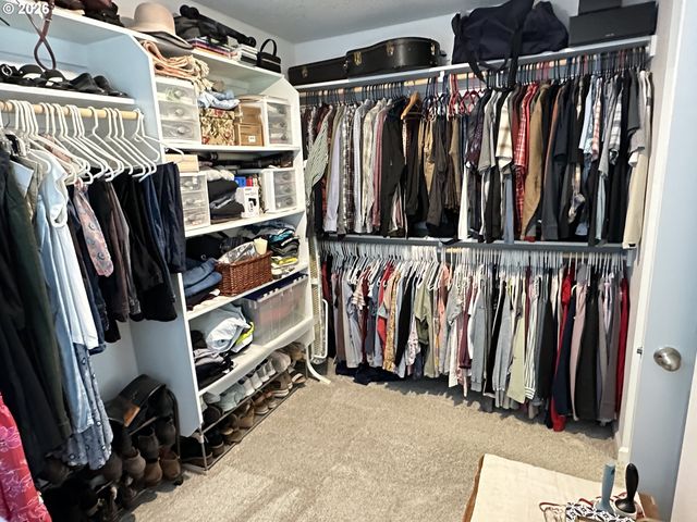 59290 FOREST TRAIL Cir, St Helens, OR 97051