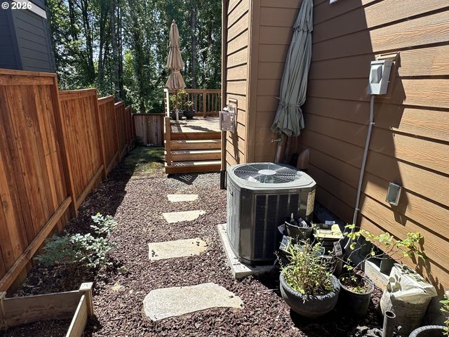 59290 FOREST TRAIL Cir, St Helens, OR 97051