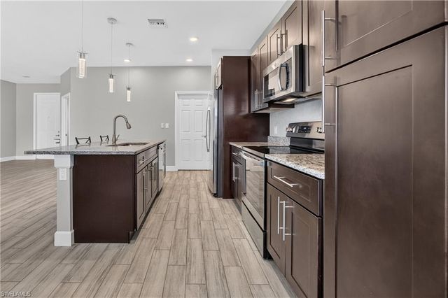 2909 NW 24th AVE, Cape Coral, FL 33993