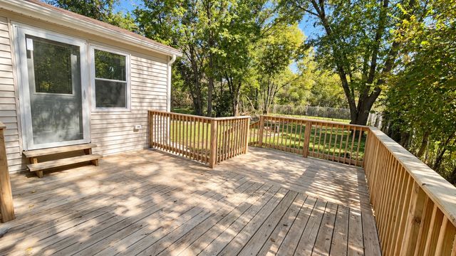 14925 Riverside Drive, South Holland, IL 60473