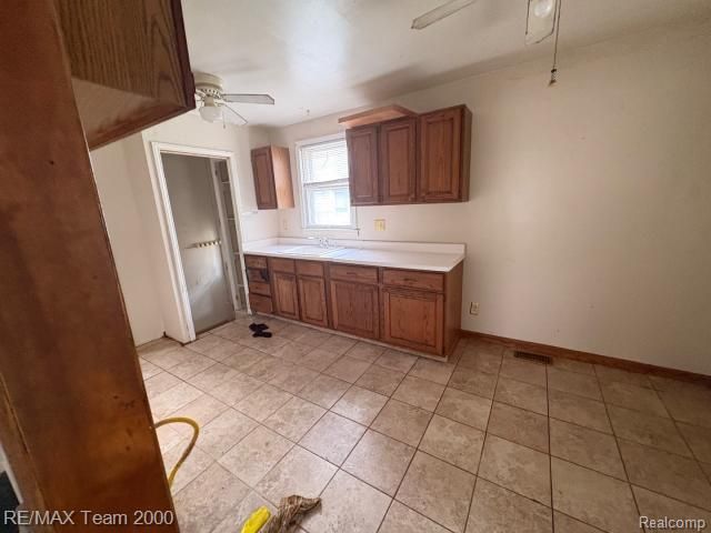 19131 Elkhart Street, Harper Woods, MI 48225