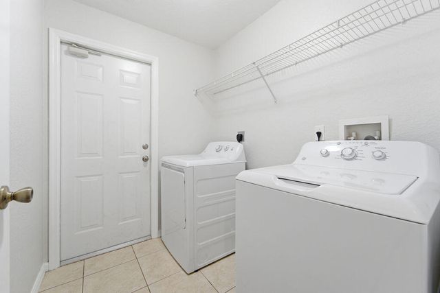517 SW Paar Drive, Port St. Lucie, Port St Lucie, FL 34953