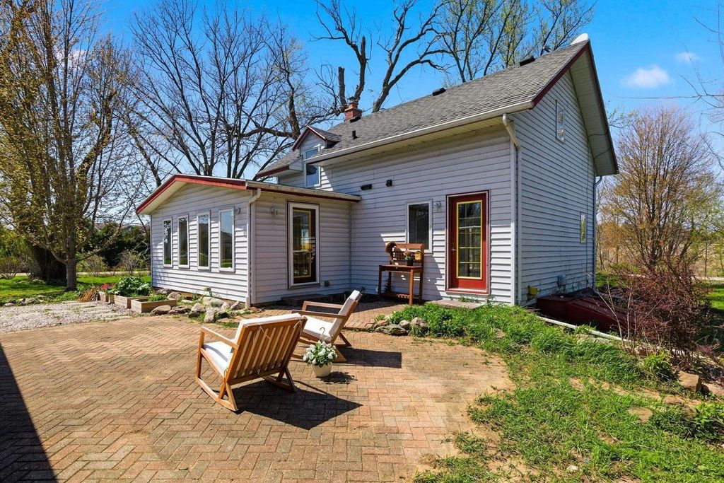 N3028 Hill Lane, Fort Atkinson, WI 53538
