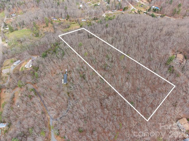 99999 Oak Ridge Road, Swannanoa, NC 28778