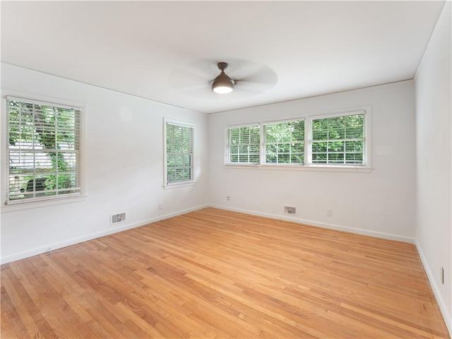 1685 Dunwoody Place NE Top, Atlanta, GA 30324
